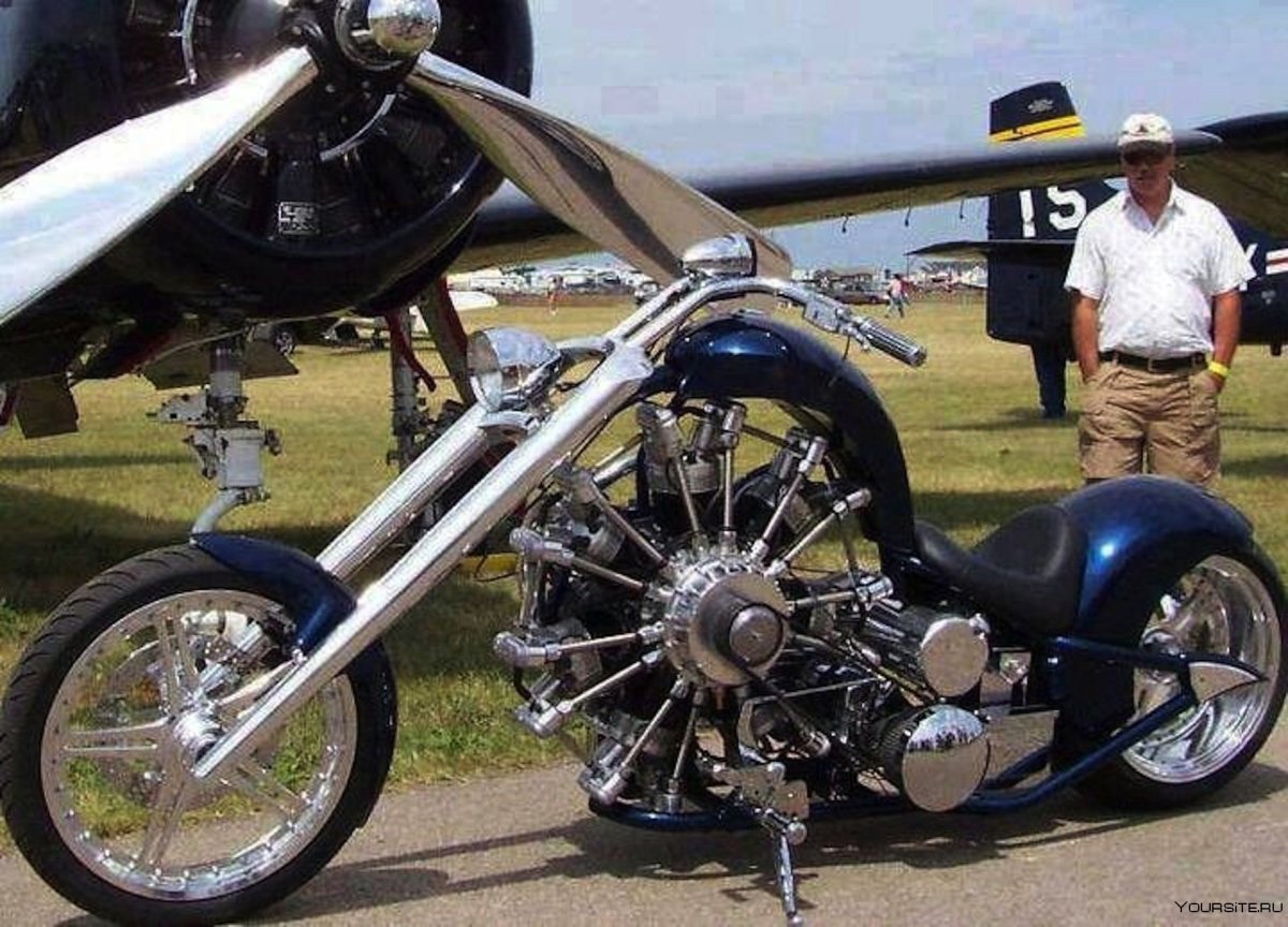 Мотоцикл с двигателем от самолета