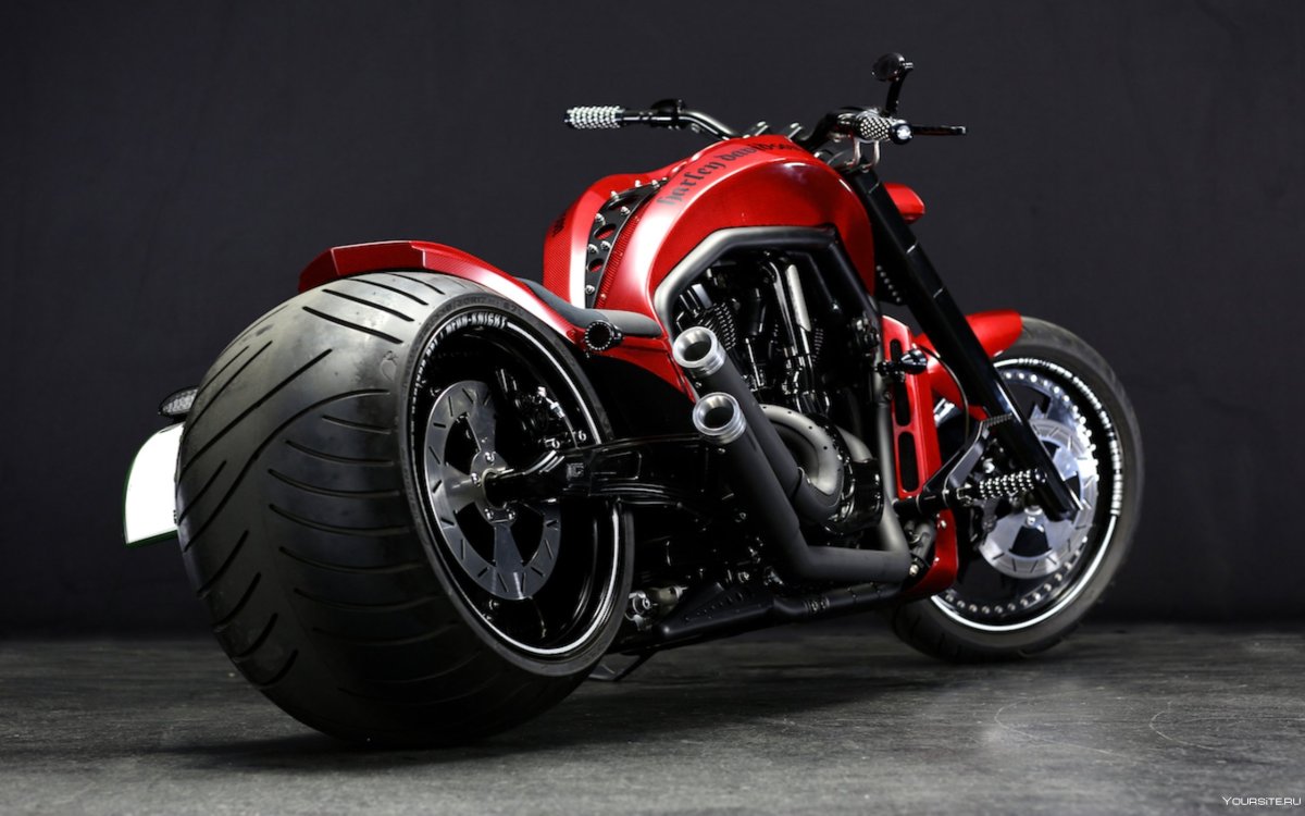 Мотоцикл Харлей Дэвидсон v-Rod Custom