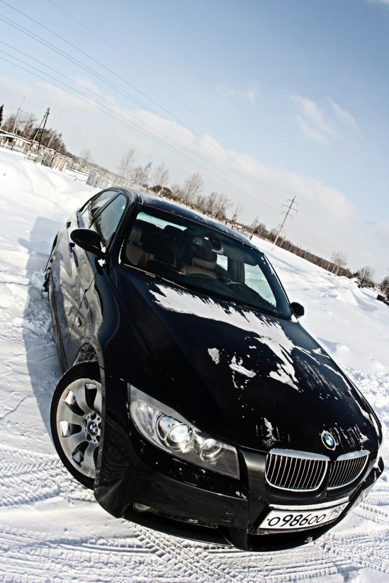 BMW x3 e90 черная зимой