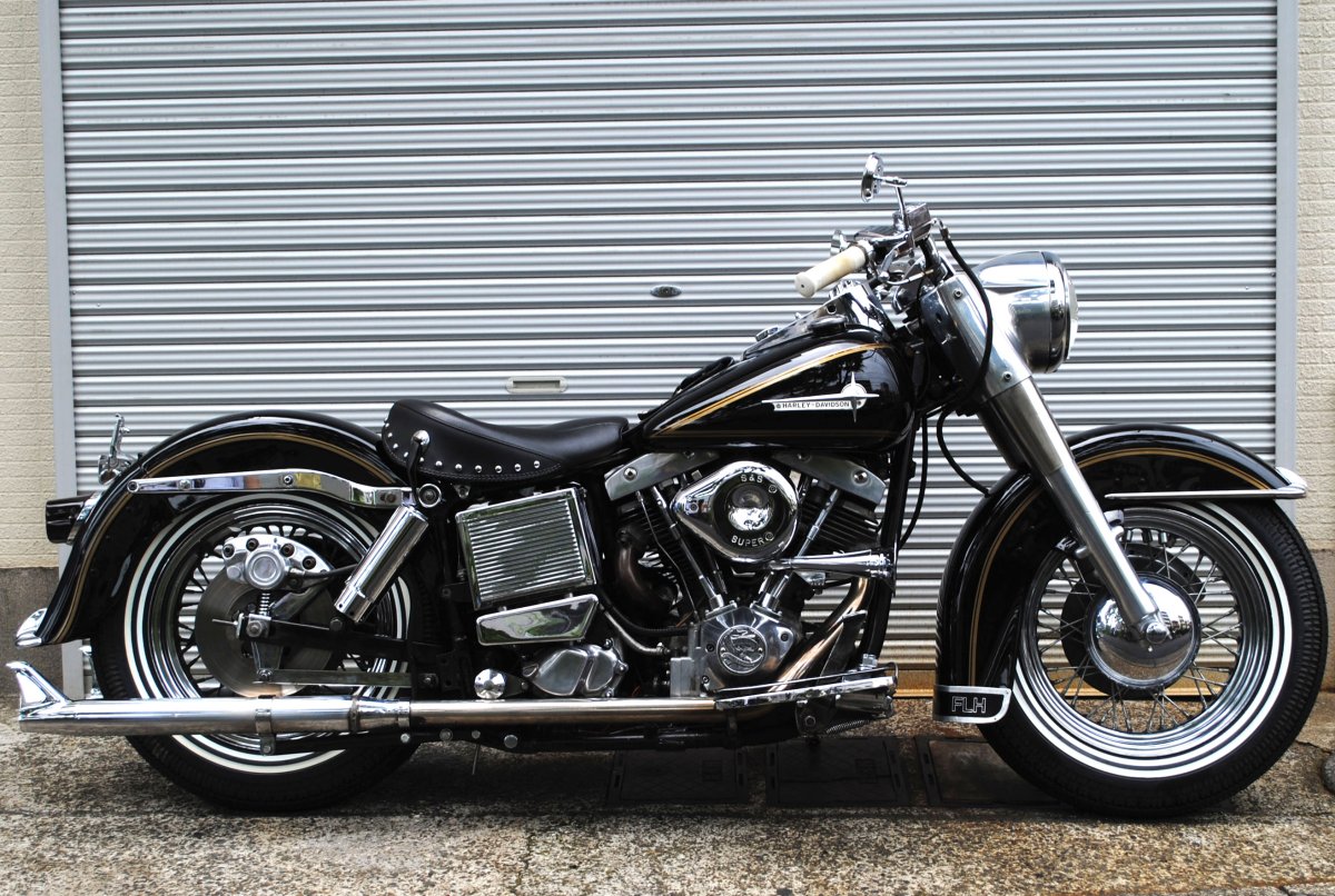 Harley Davidson Road King Bobber