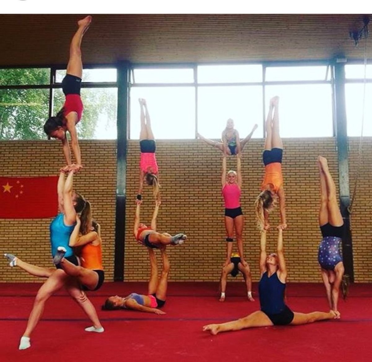 Спорт ЧЕЛЛЕНДЖ гимнастика