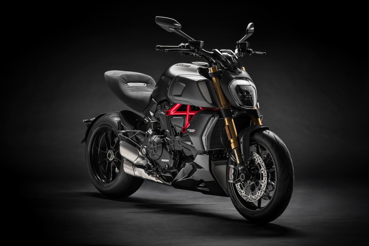 Мотоцикл Ducati Diavel 1260