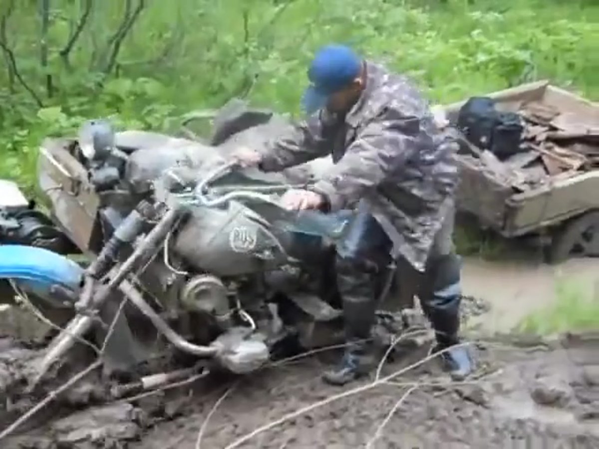Полноприводный мотоцикл Урал 3х3