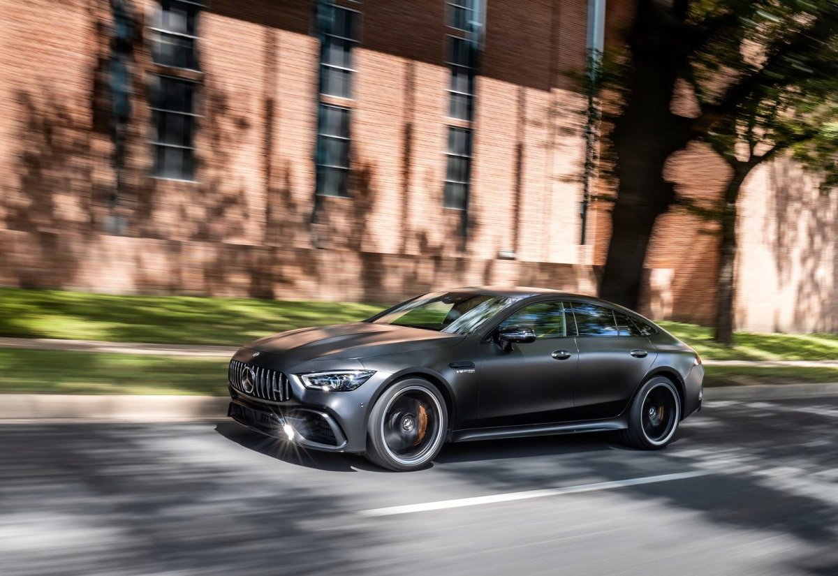 Мерседес gt 63s AMG купе