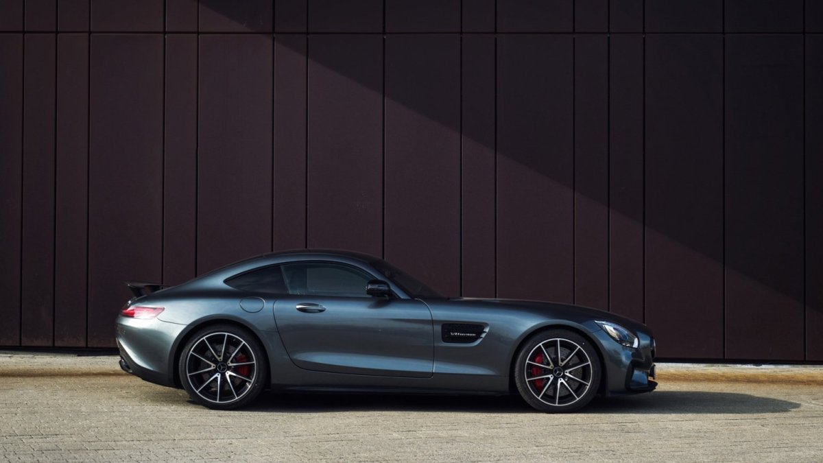 Мерседес GTS AMG серый