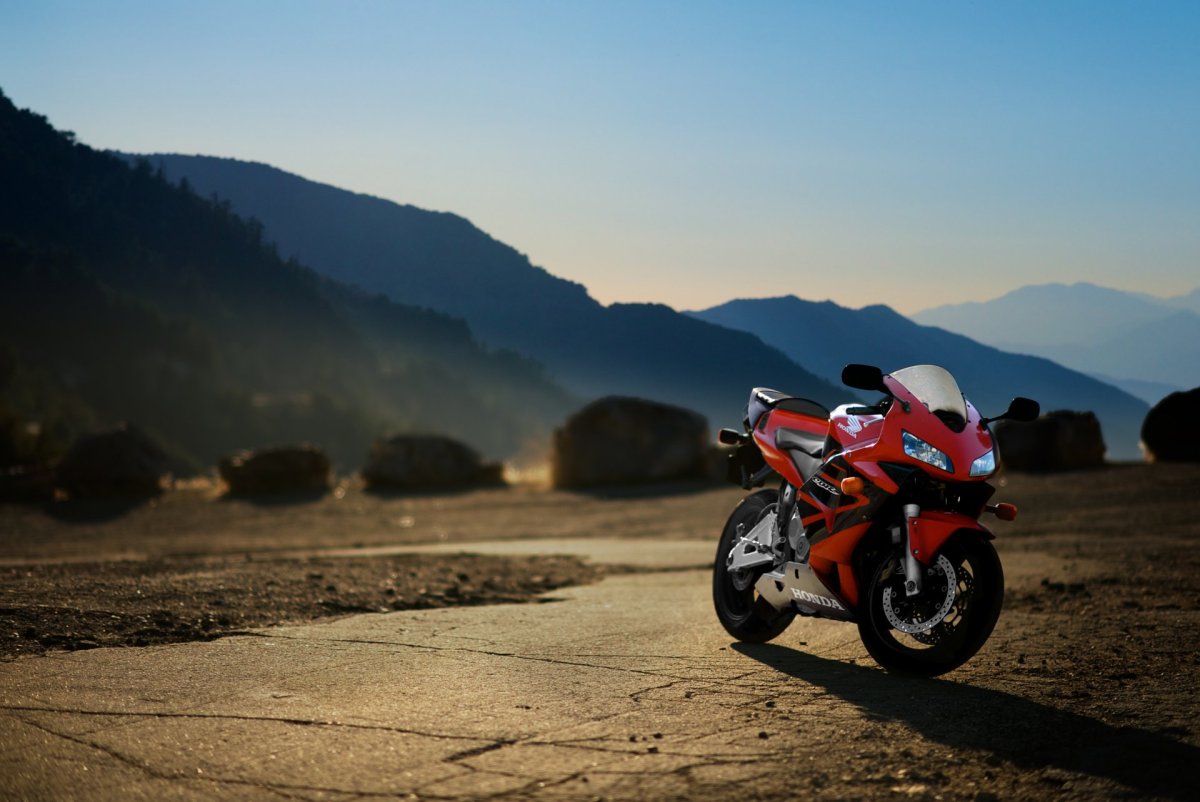Honda cbr600rr 4