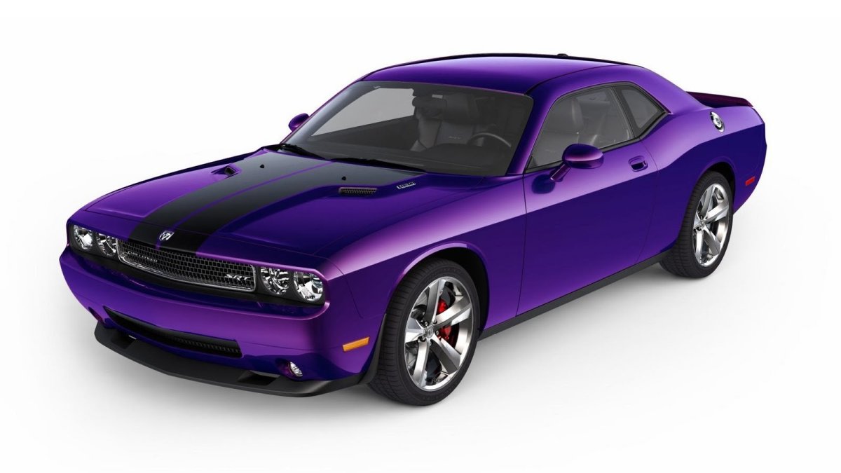 Dodge Challenger srt8 фиолетовый
