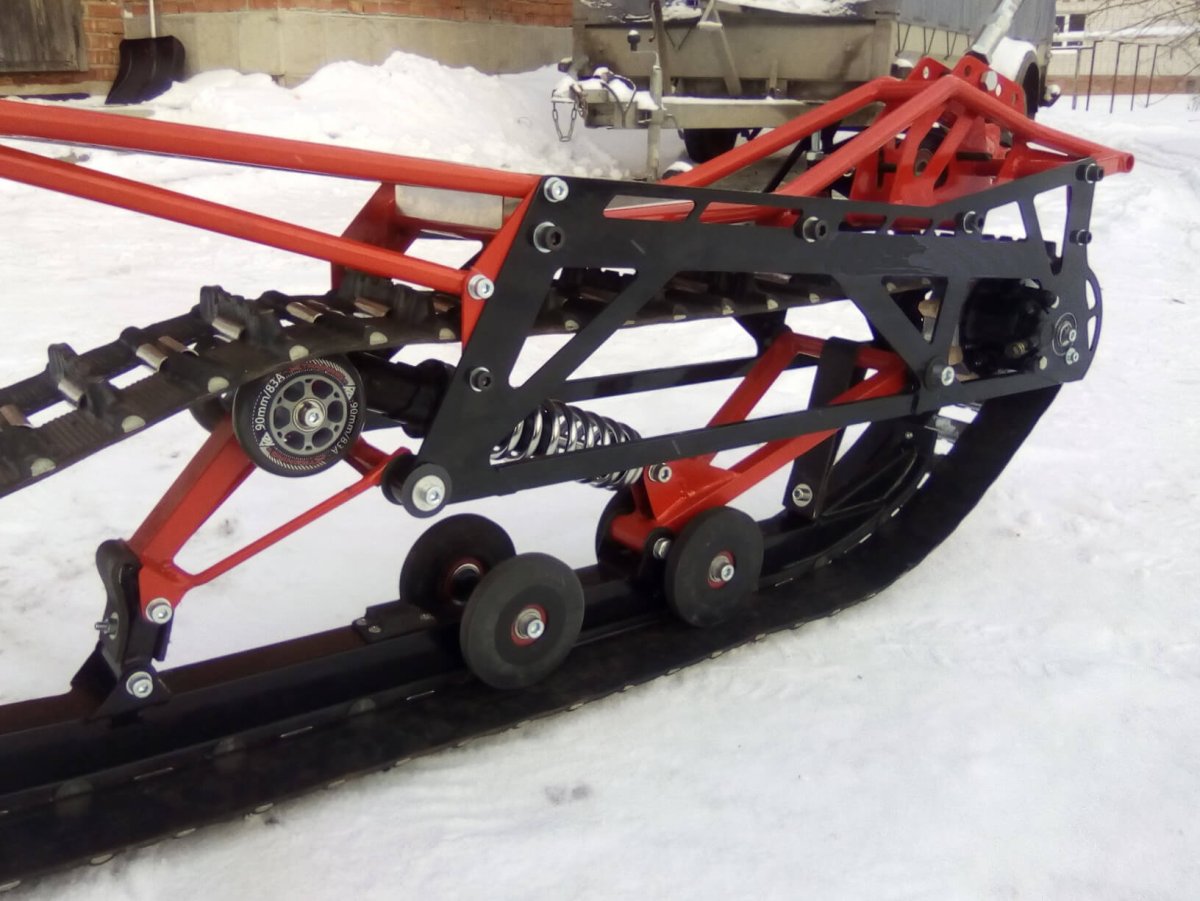 Кубена 104 гусеничный комплект