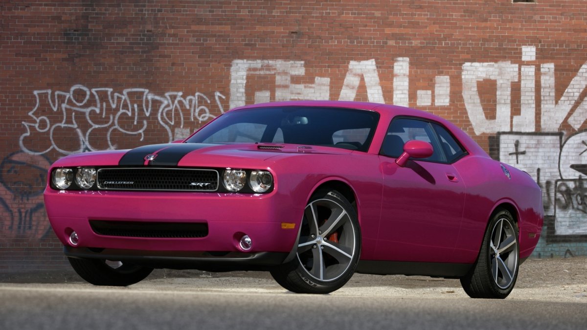 Dodge Challenger srt8 фиолетовый