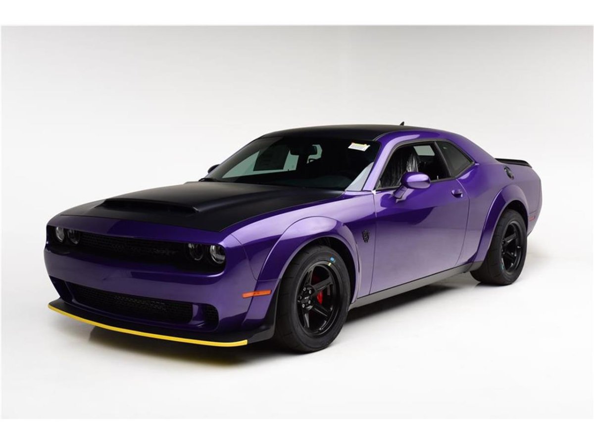 Dodge Challenger srt Demon