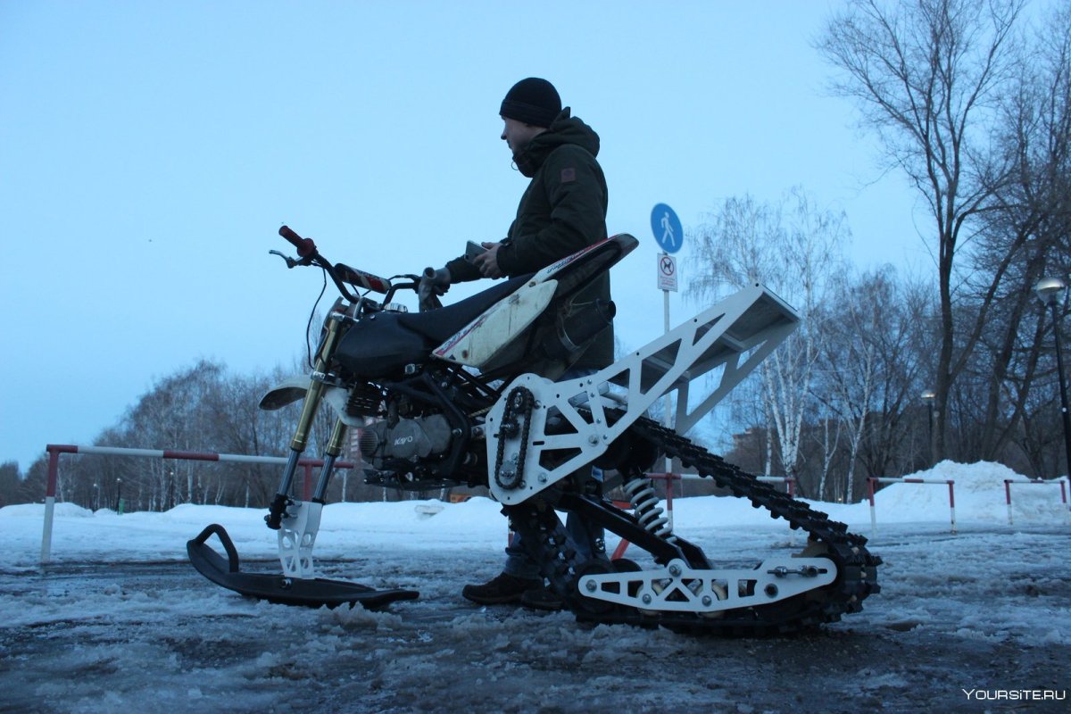 Гусеничный модуль Динго на мотоцикл