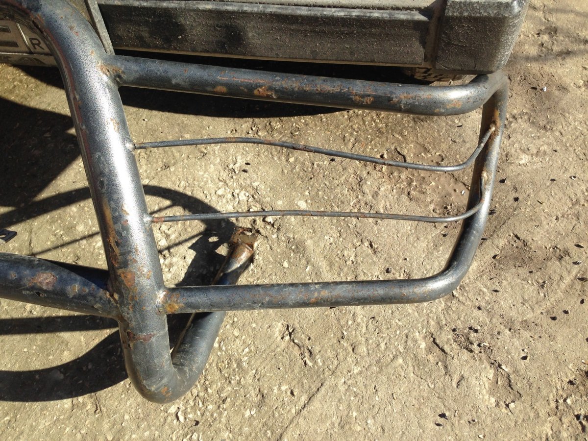 Погнутый кенгурятник