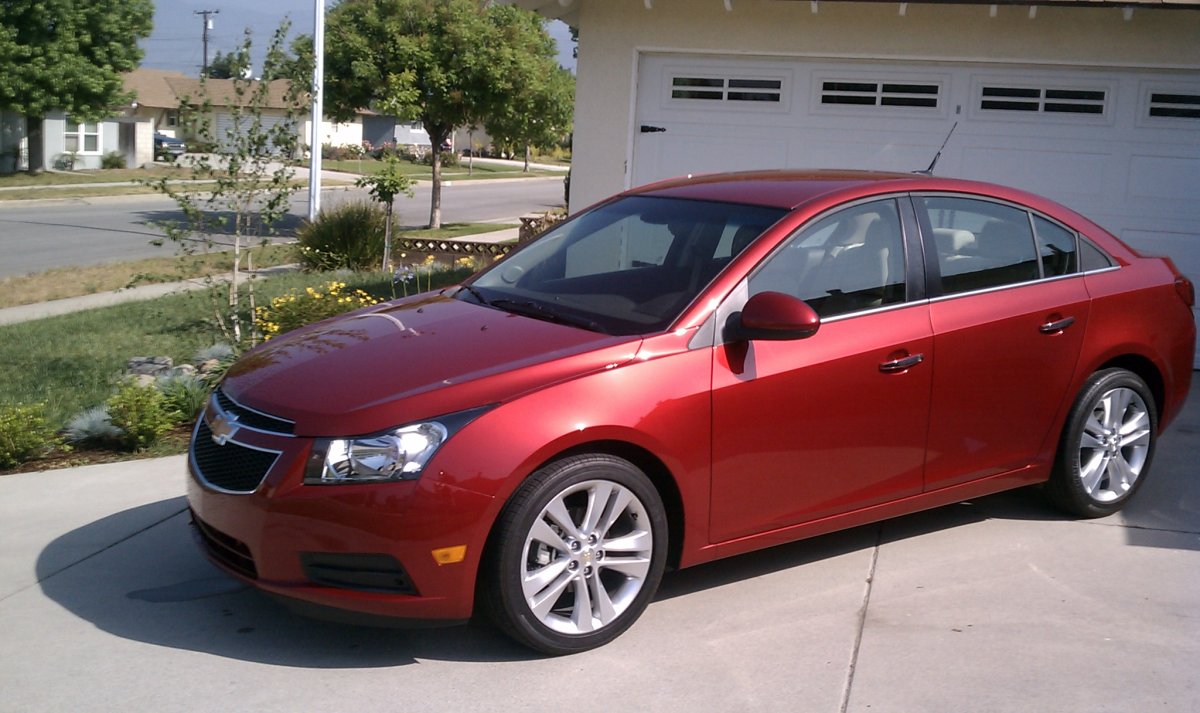 Chevrolet Cruze 2011 Red