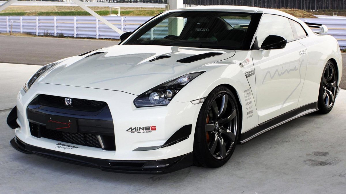 Nissan GTR r35 2008