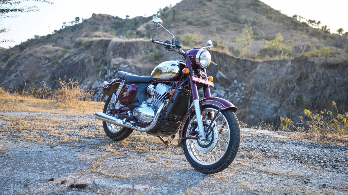 Jawa 300 Classic