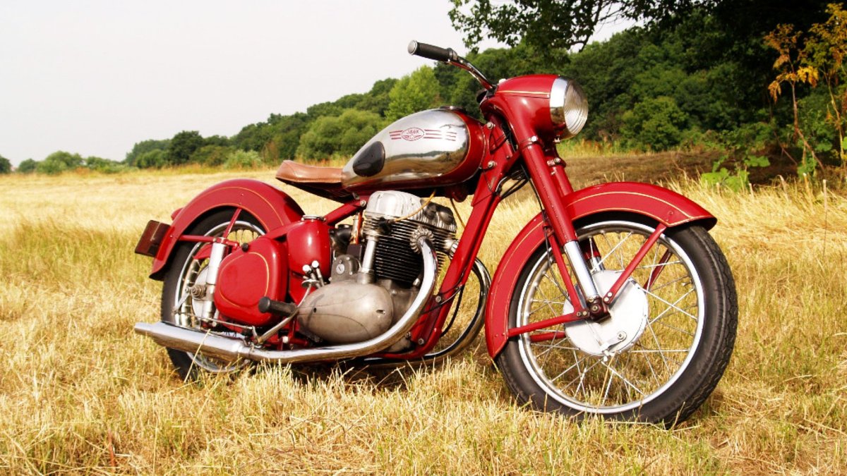 Мотоцикл Ява 500