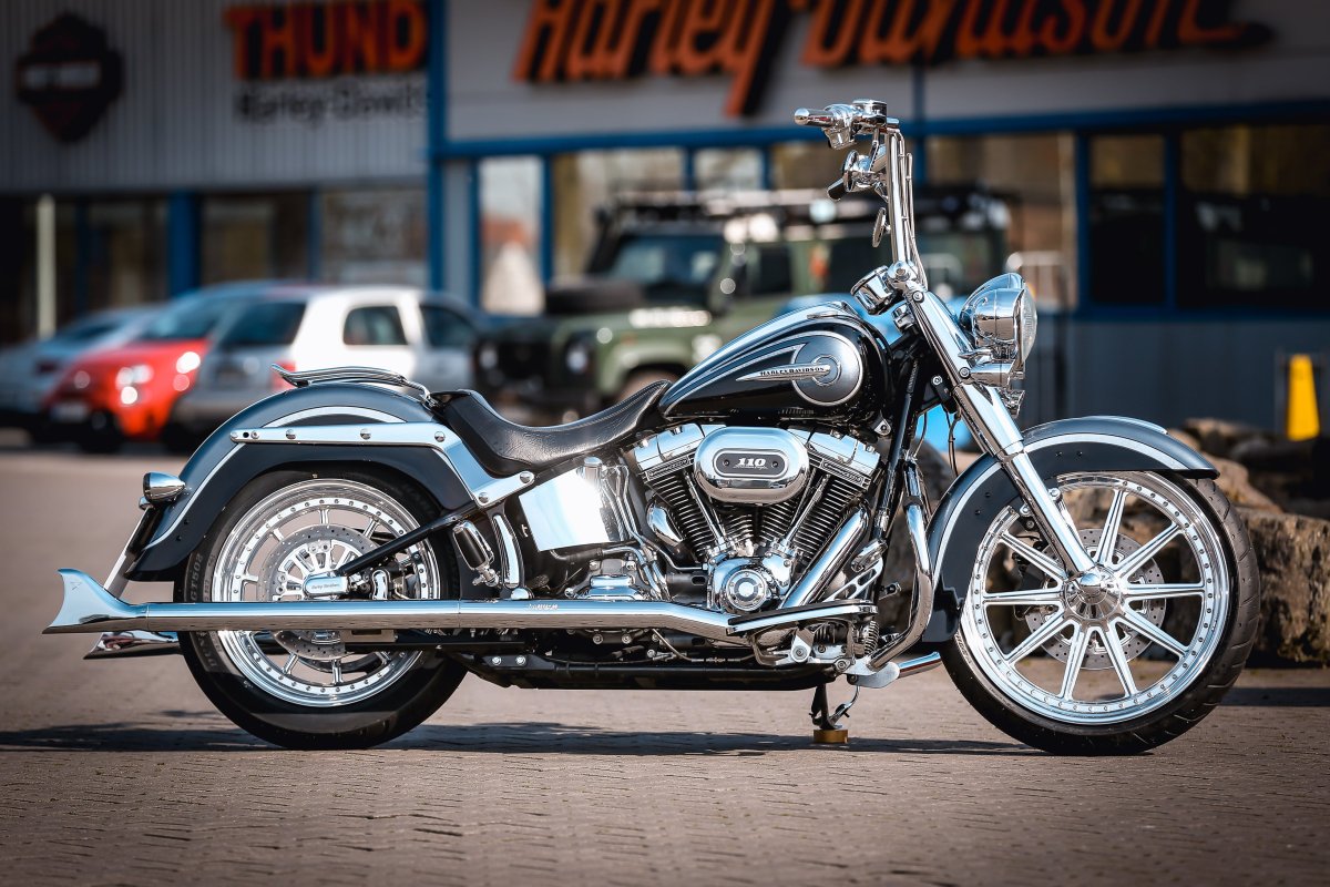 Harley Davidson Softail Deluxe