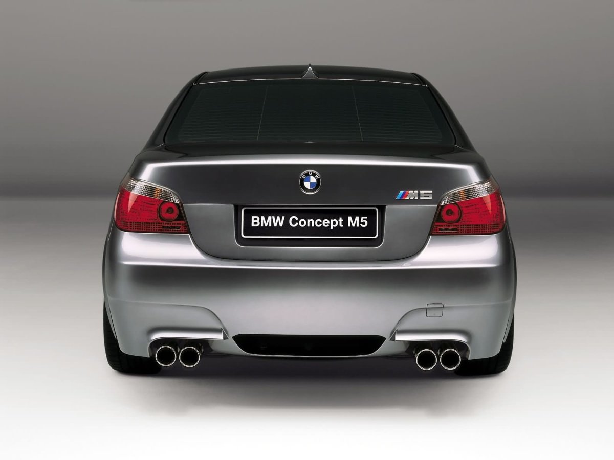 BMW m5 2005