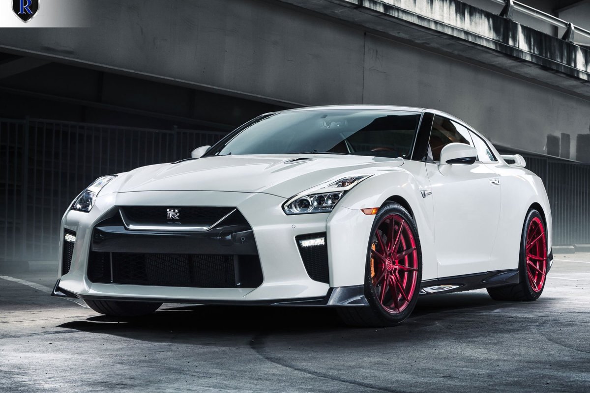 Nissan GTR 20