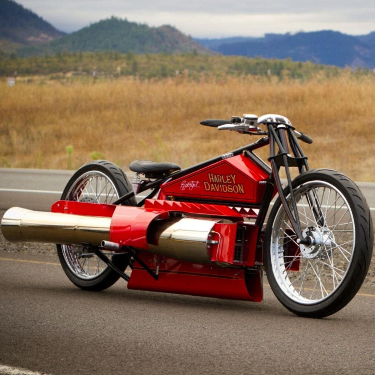 Мотоцикл с реактивным двигателем