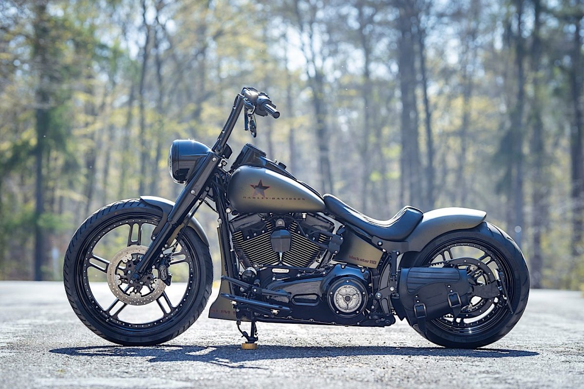 Thunderbike Black Panther - customized Harley