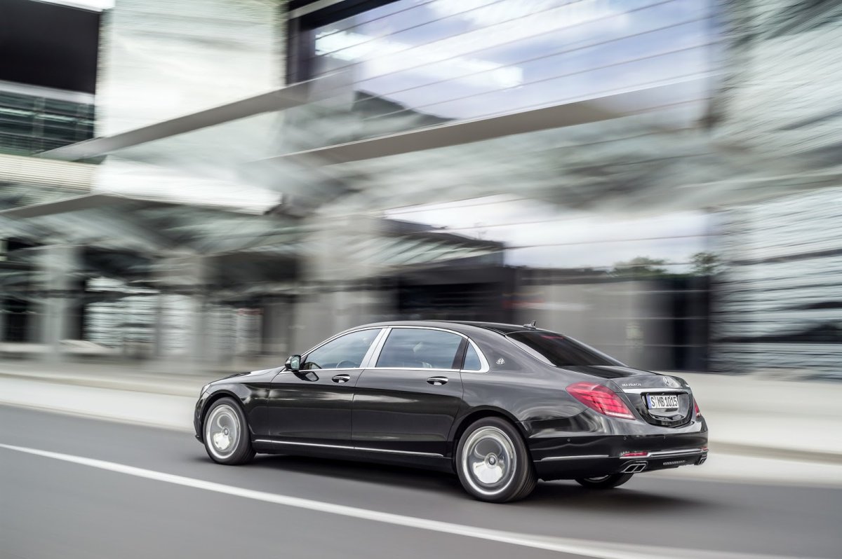 Mercedes Benz s600 2015