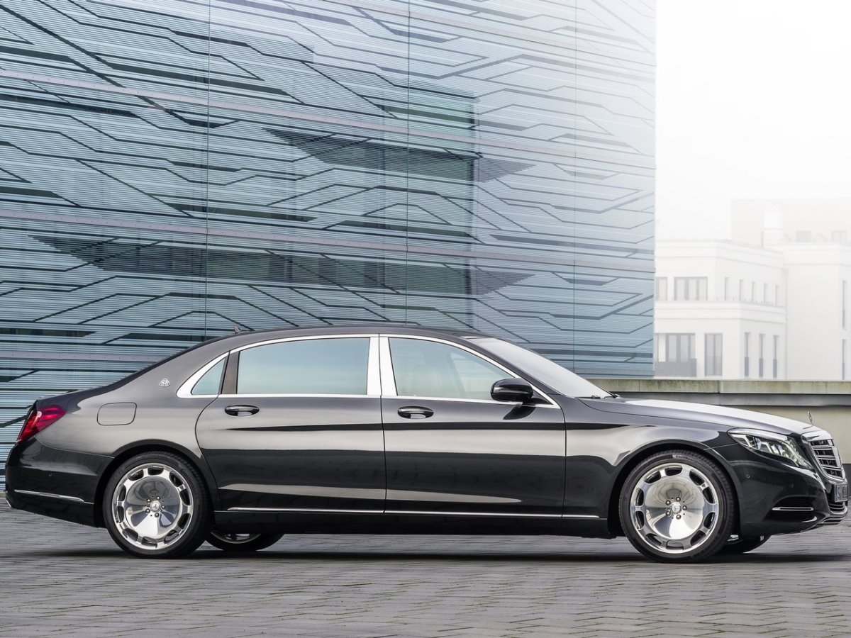 Mercedes-Benz x222 s600 Maybach