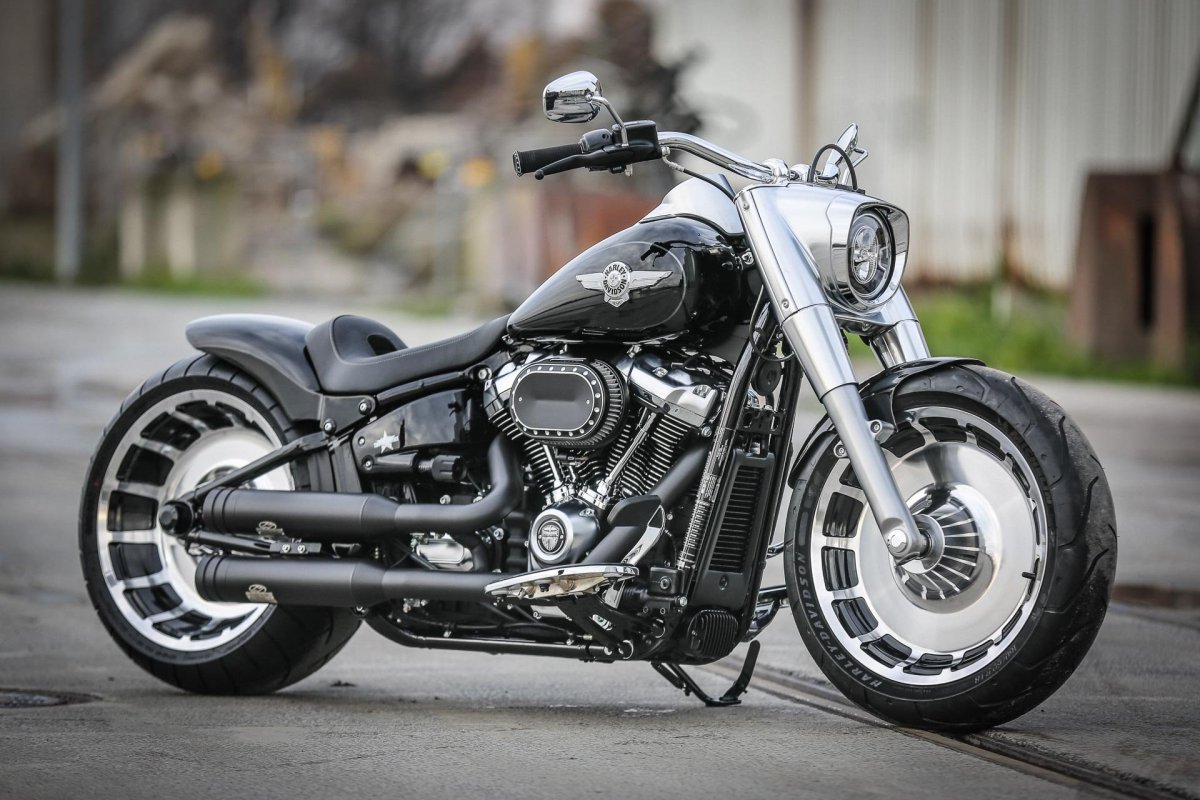 Мотоцикл Harley Davidson fat boy