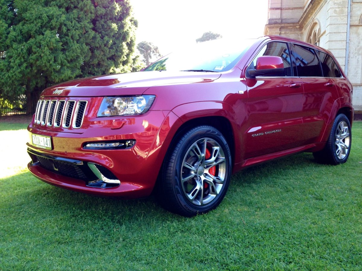 Jeep Grand Cherokee srt8 2019