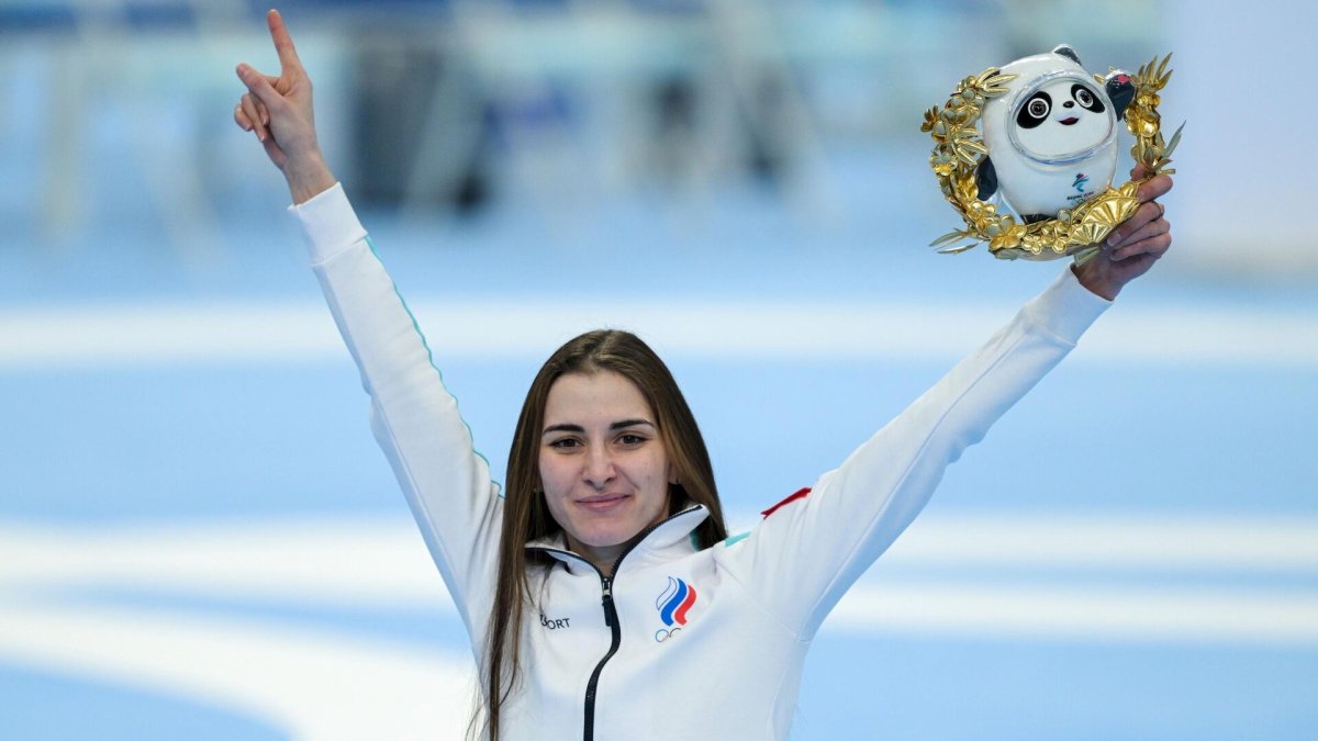 Ангелина Голикова конькобежный спорт олимпиада 2022