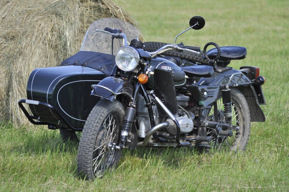 Мотоцикл Урал 3х3