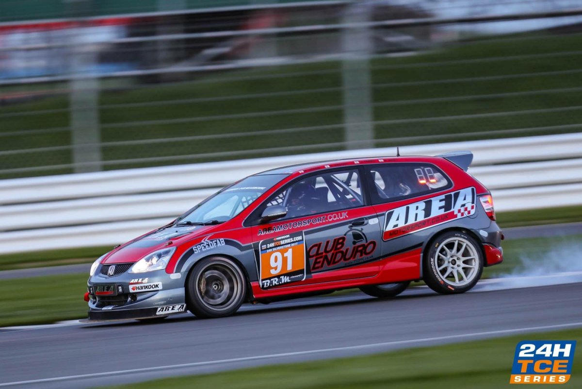 Honda Civic Type r Racing