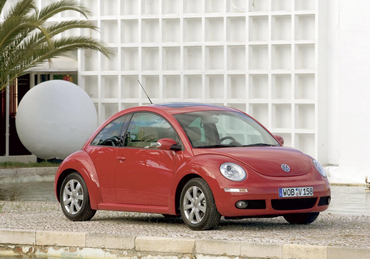 Volkswagen New Beetle 2005