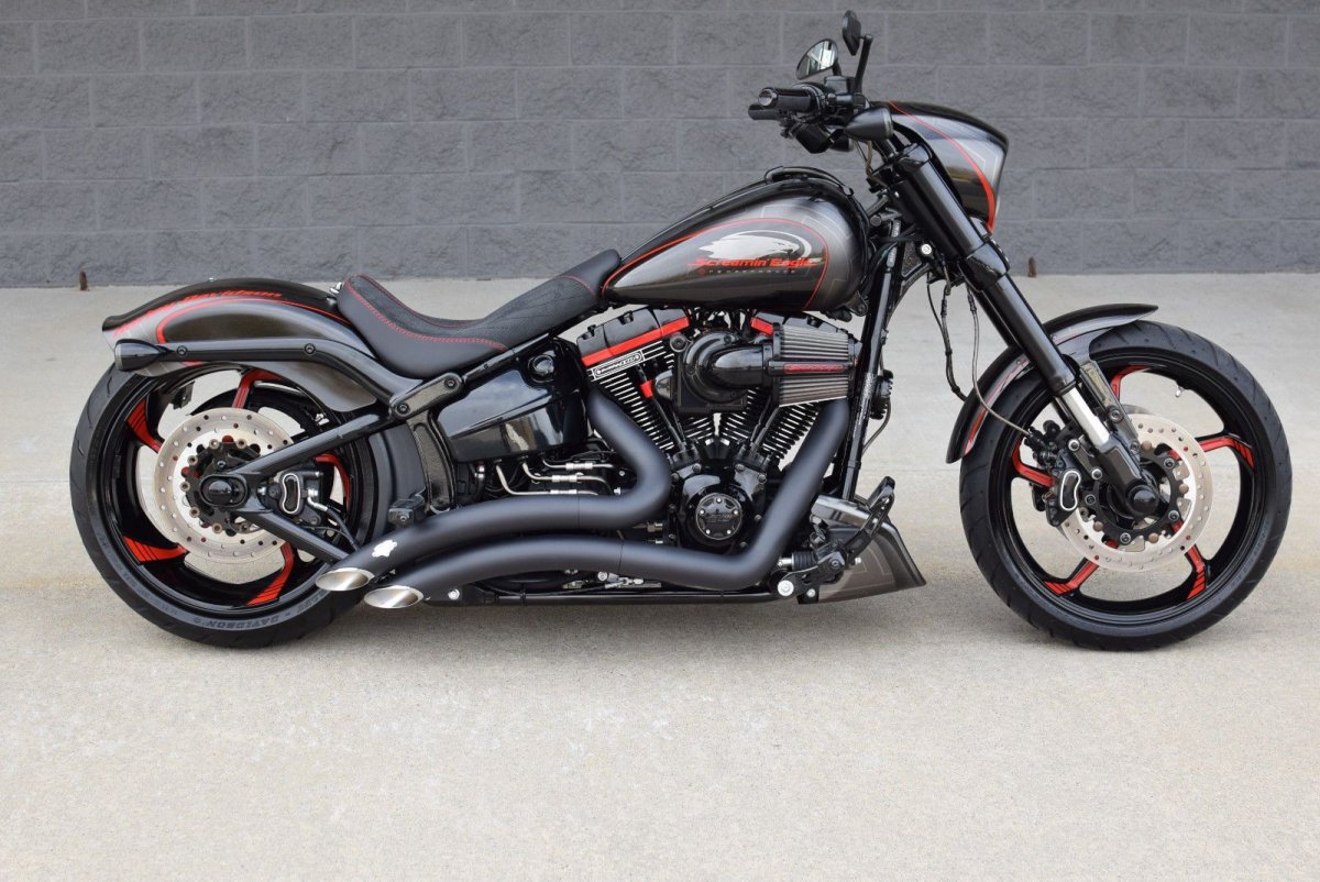 Harley Davidson Breakout Softail Custom