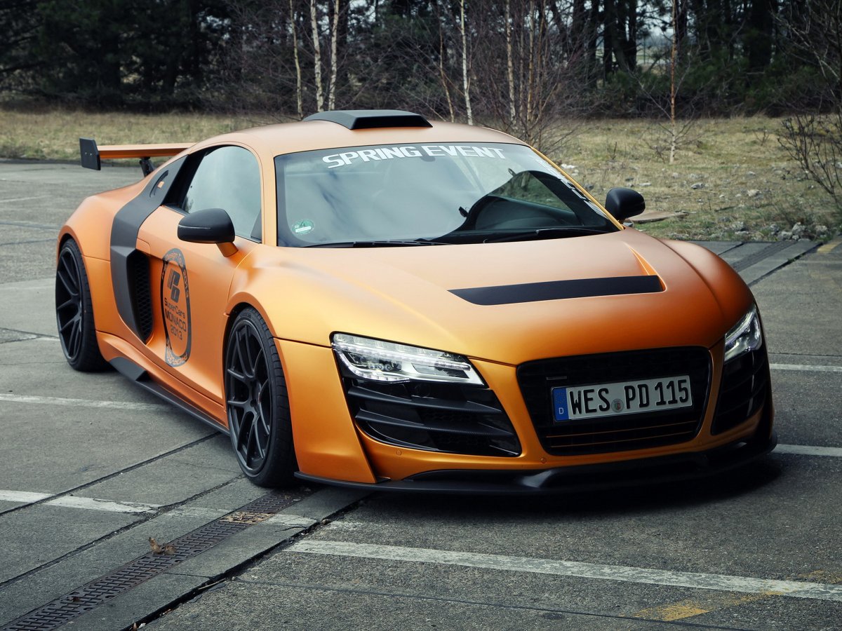 Audi r8 оранжевая обвес
