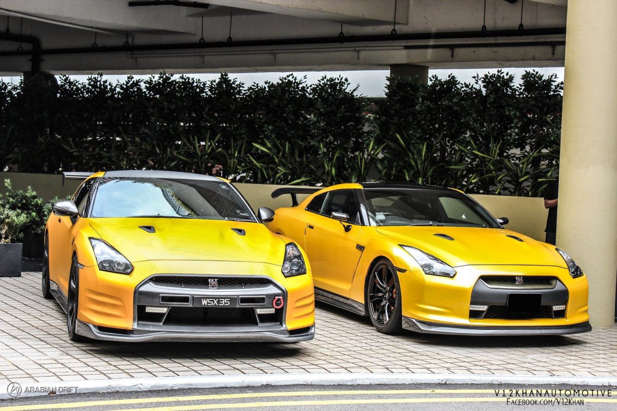 Nissan GTR r35 Yellow