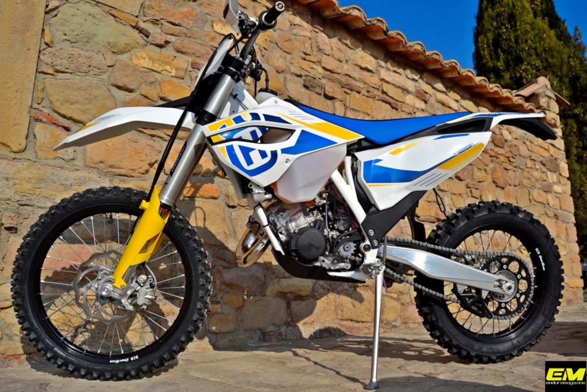 Husqvarna 125 мотоцикл