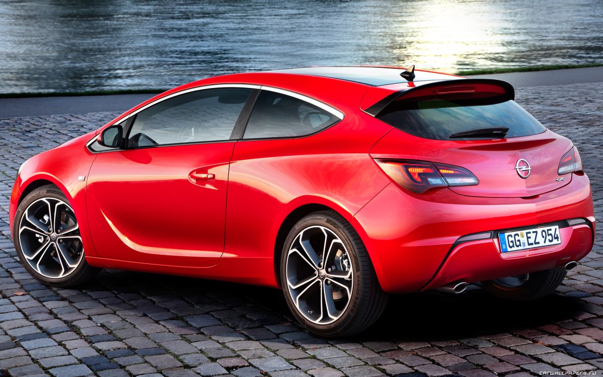 Opel Astra GTC Turbo 2020