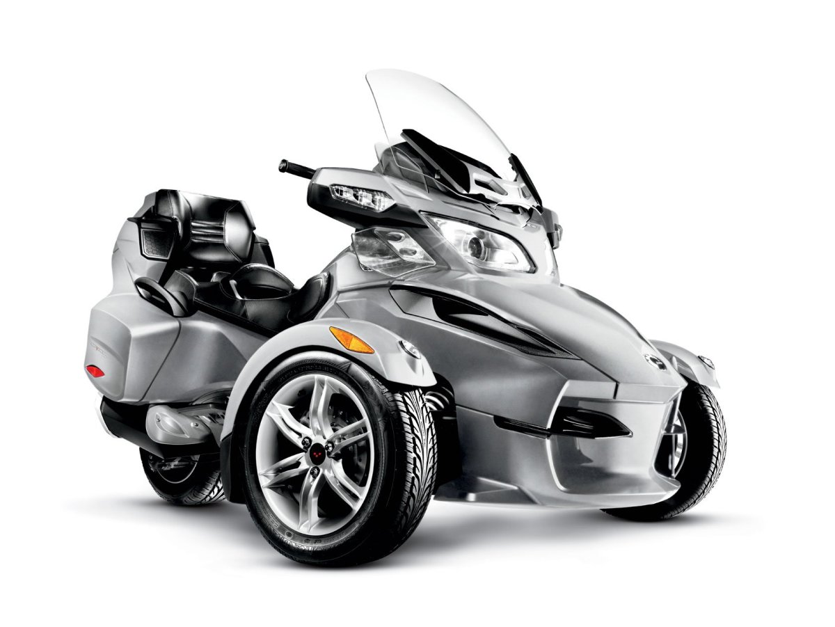 Трицикл BRP can-am Spyder