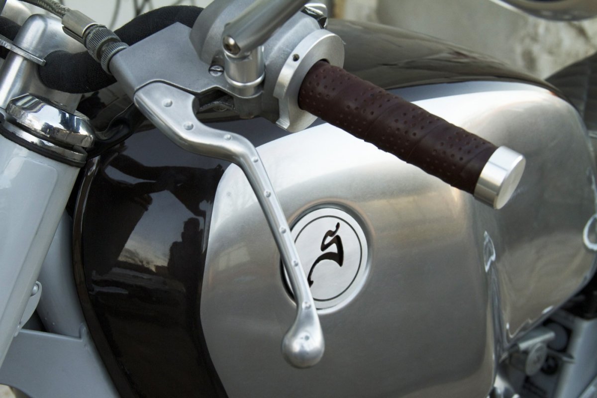 БМВ Р-12 руль