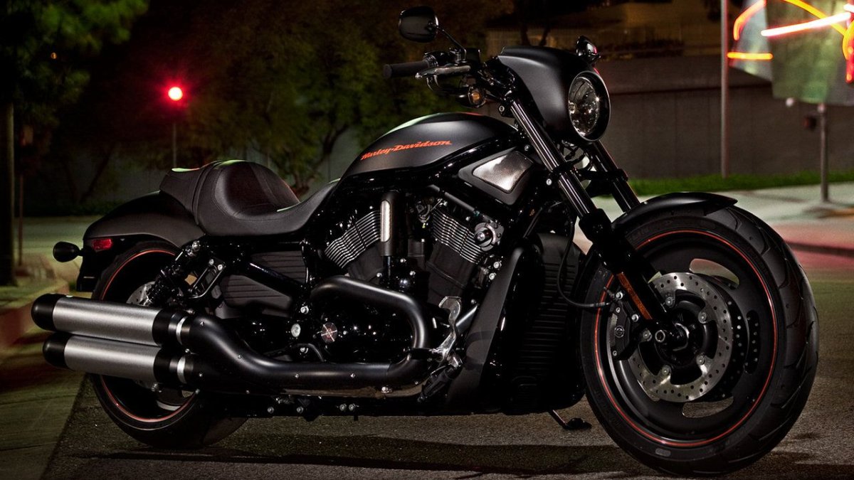 Харлей Дэвидсон VRSCDX