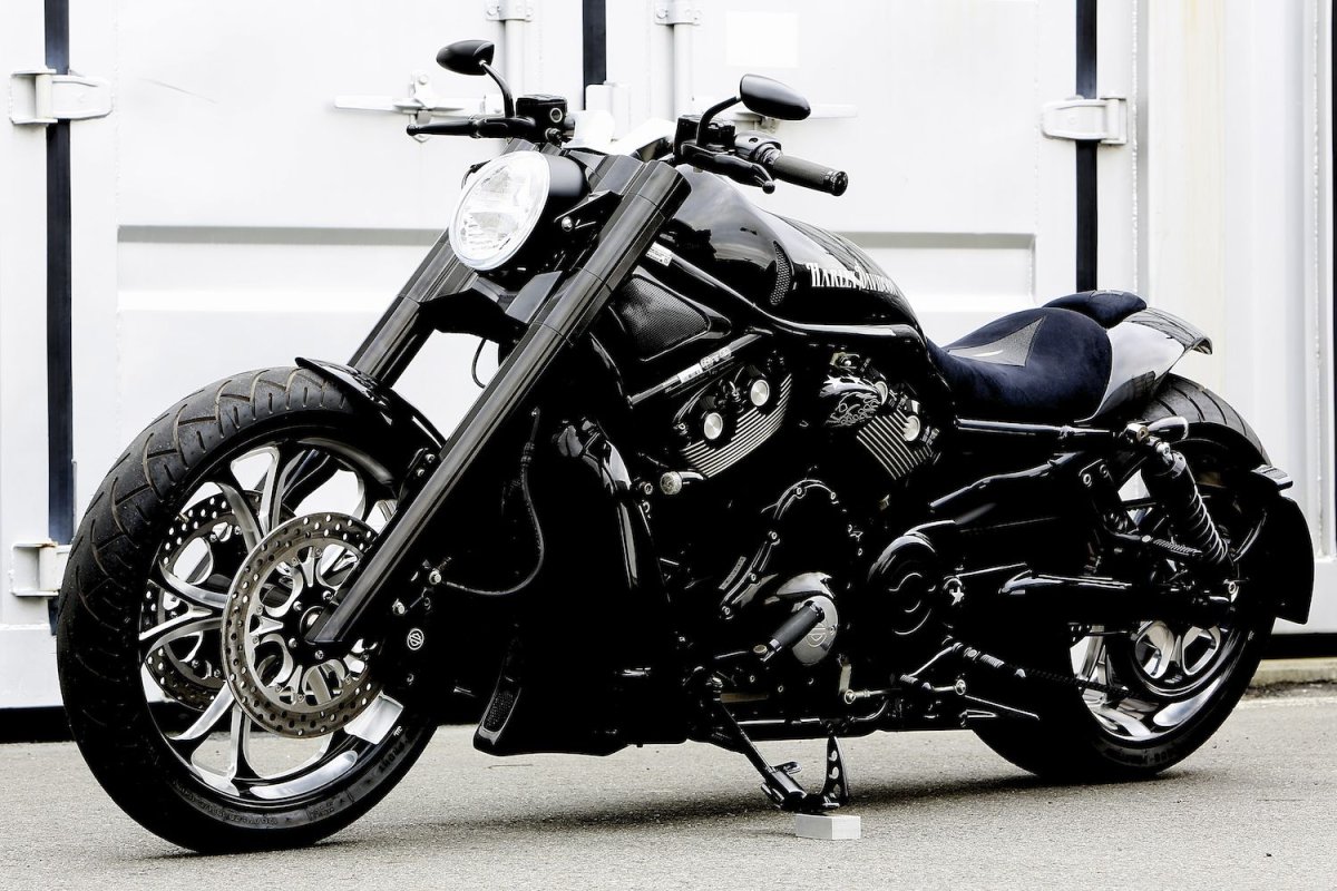 Харлей Дэвидсон Bad