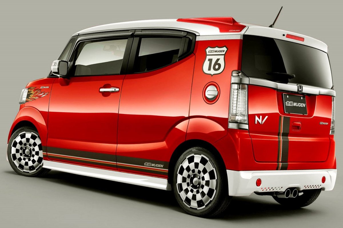 Honda n Box Slash