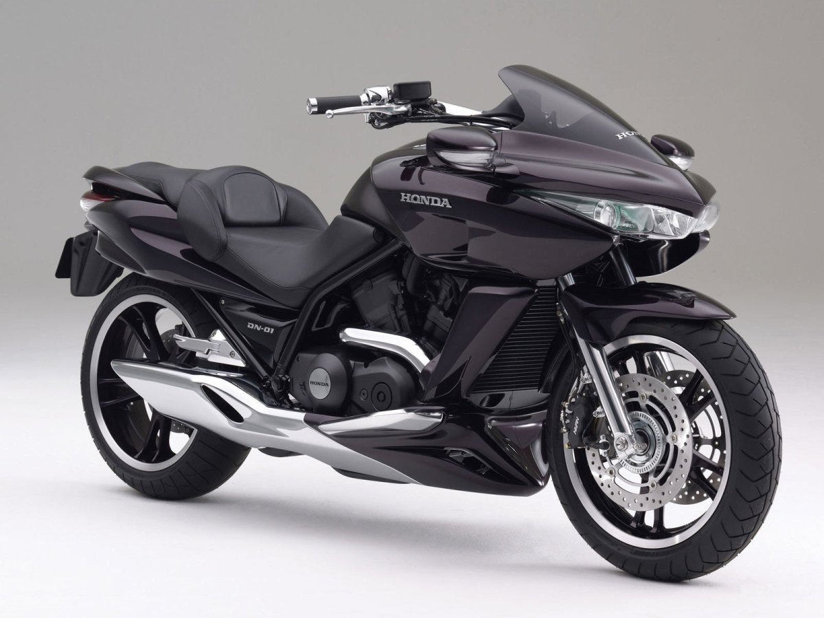 Мотоцикл Honda DN-01 2022