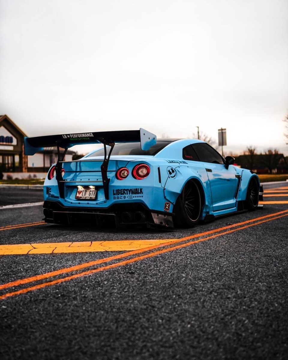 Nissan GTR 35 Liberty walk