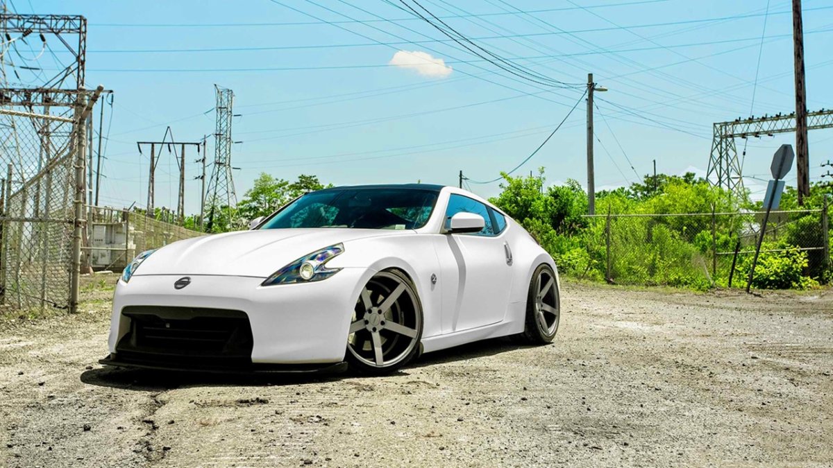 Nissan 360z