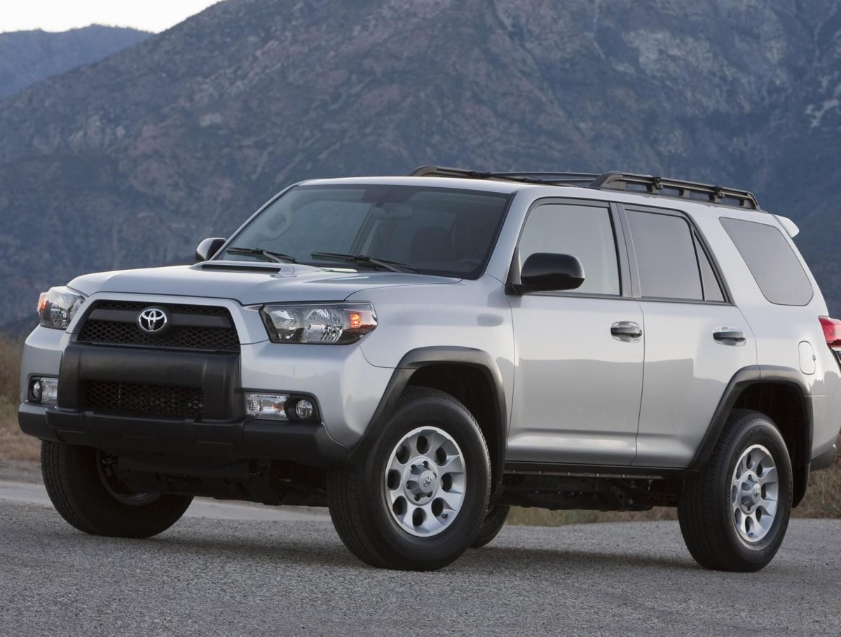 Тойота 4runner 2010