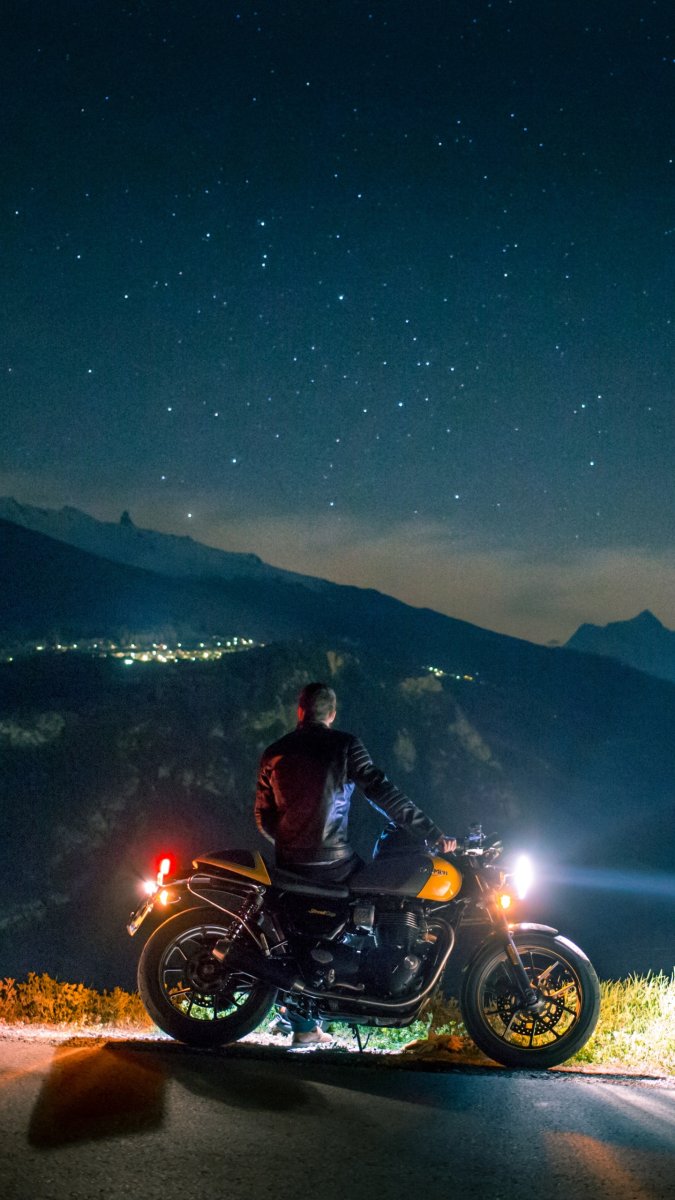 Ночной мотоциклист