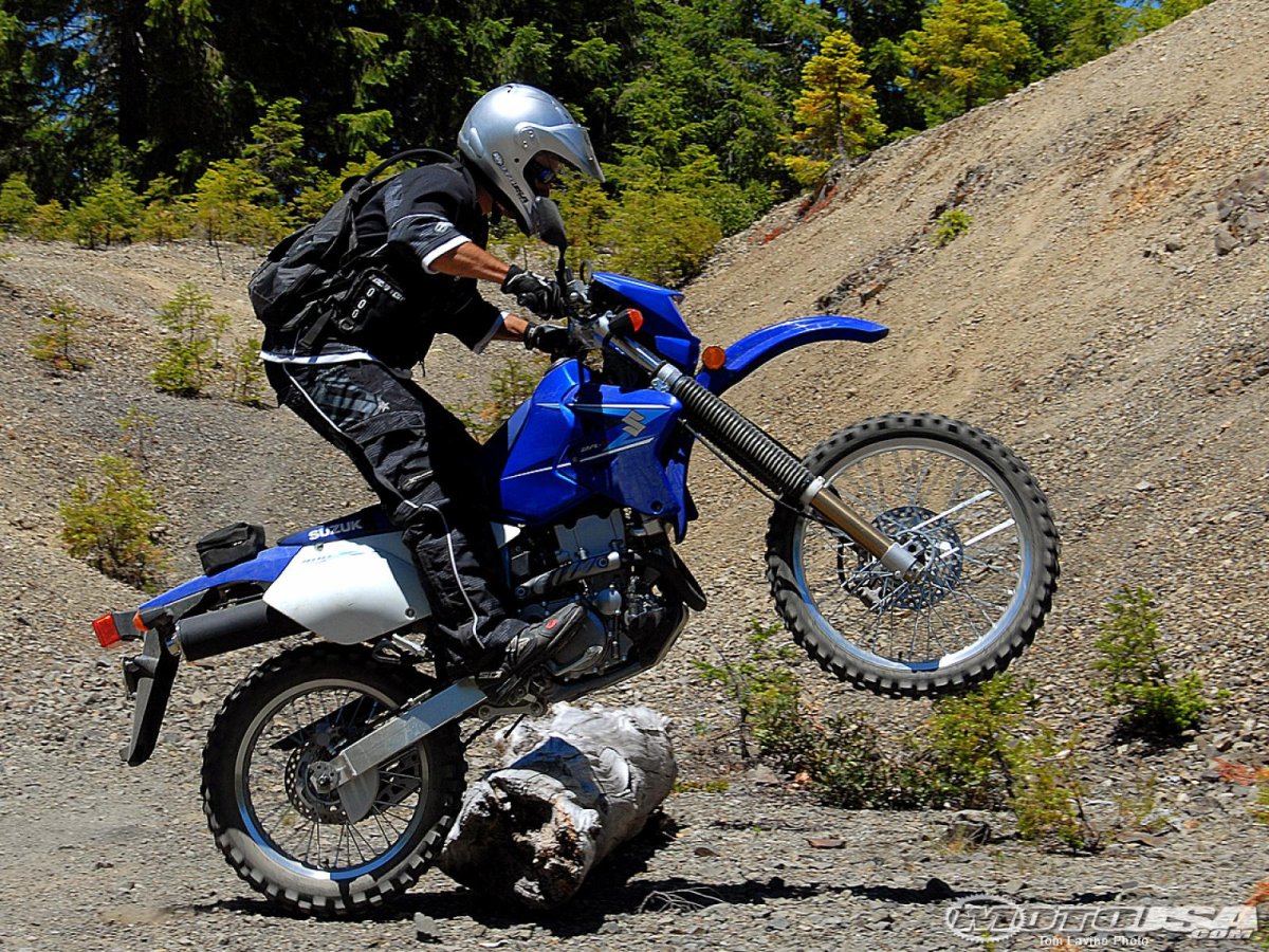 Сузуки Dr 400