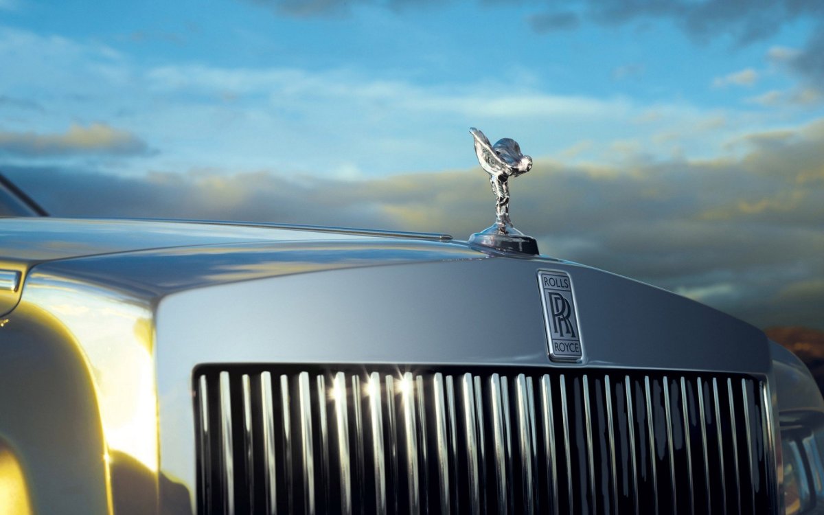 Дух экстаза на Rolls Royce Phantom